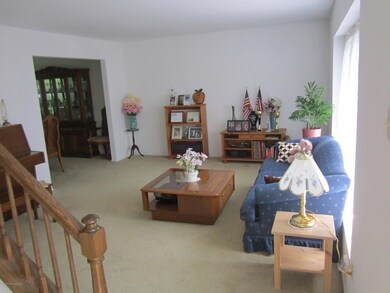 44 Marc Dr, Manalapan, NJ 07726 - photo 7