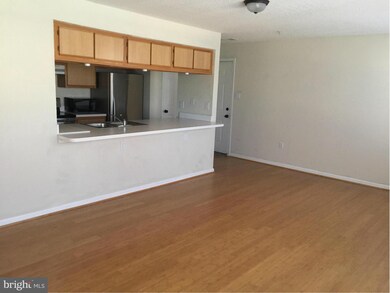 2812 Clear Shot Dr unit 5, Silver Spring, MD 20906 - photo 3