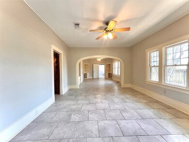 2704 Avenue G, Bay City, TX 77414 - photo 4