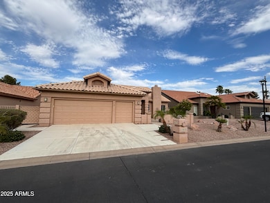 25033 S Ribbonwood Dr, Sun Lakes, AZ 85248 - photo 2