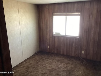 1415 Lahontan St, Silver Springs, NV 89429 - photo 6