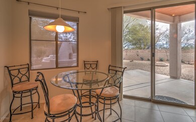 Breakfast nook to patio