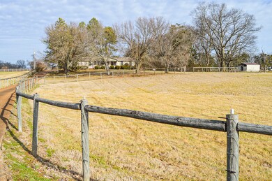 1446 Highway 64 W, Shelbyville, TN 37160 - photo 4