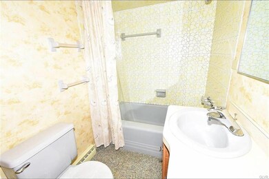 1010 Jefferson Ave, Allentown, PA 18103 - photo 4