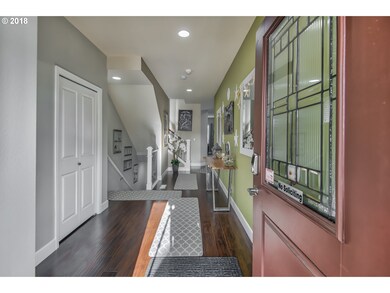 Entrance/Foyer
