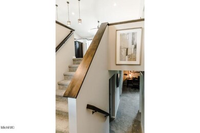 MCR094-i2060-Foyer2