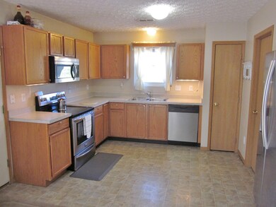 07 SPARROW KITCH
