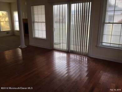 LSFR LIVING ROOM