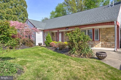18 Cypress Ln, Willingboro, NJ 08046 - photo 2
