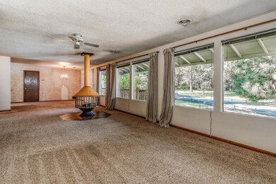61357 Keelally Ct, Bend-14