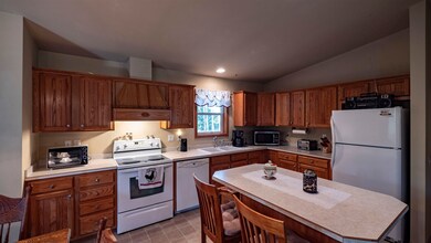 N8948 Swamp Rd, Ogdensburg, WI 54962 - photo 5