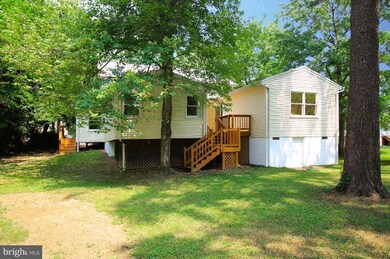 147 S Spring St, Falls Church, VA 22046 - photo 3