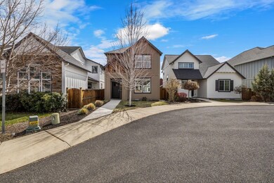 20463 Del Coco Ct, Bend, OR 97702 - photo 3