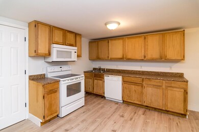 1531AaronBarnett-0198