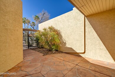 9859 E 1st St, Tucson, AZ 85748 - photo 2
