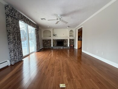 149 Springvale Cir unit 1, Weymouth, MA 02188 - photo 5