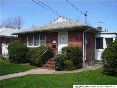 49 Ravenhurst Ave, Staten Island, NY 10310 - photo 2