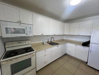 1516 SW 5th Place unit 1-4, Fort Lauderdale, FL 33312 - photo 3