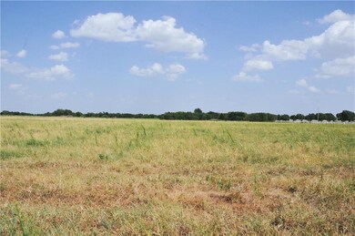 142 A N Meridian & Waterloo, Oklahoma City, OK 73012 - photo 4