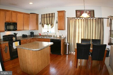 608 Tinker Rd, Middle River, MD 21220 - photo 6