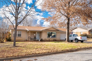 5117 Grove St, North Richland Hills, TX 76180 - photo 2