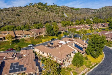 8549 Circle r Valley Ln, Escondido, CA 92026 - photo 4