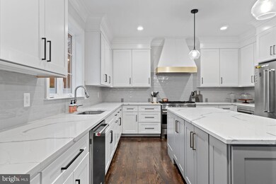 8609 Seven Locks Rd, Bethesda, MD 20817 - photo 7