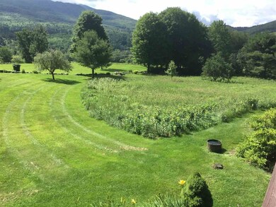 521 Gilcrist Rd, Stowe, VT 05672 - photo 2