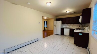 F75F1FD9-66B5-4E0C-9B4B-2C603721FD9D