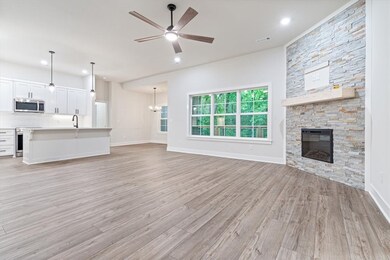 21 Burnham Dr, Bella Vista, AR 72715 - photo 5