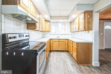 312 Pine St unit 1, Tamaqua, PA 18252 - photo 3