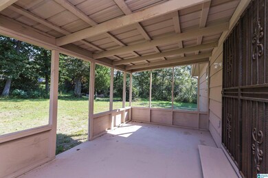 200 23rd Terrace NW, Center Point, AL 35215 - photo 4