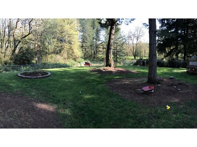 740 Gray Pine St, Lyons, OR 97358 - photo 3