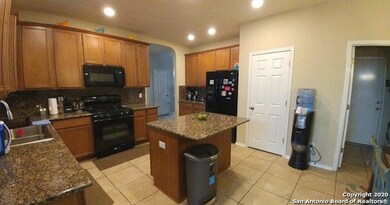 10422 Shire Country, San Antonio, TX 78254 - photo 5