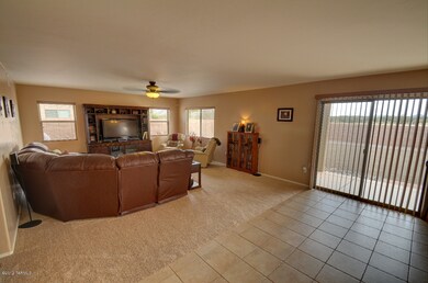 7 Familyroom