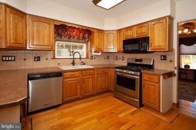 402 Barnsboro Rd, Sewell, NJ 08080 - photo 6