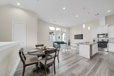 2504 Tidwell Rd unit J, Houston, TX 77093 - photo 4