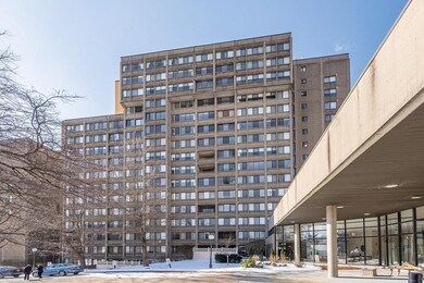 250 Hammond Pond Pkwy unit 213S, Chestnut Hill, MA 02467 - photo 3