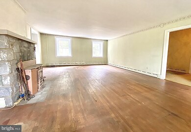 143 Wilma Ave, Reading, PA 19607 - photo 6