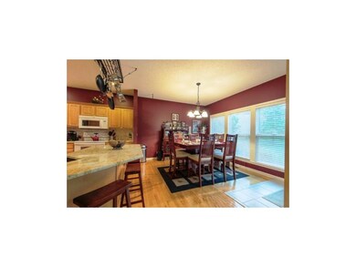 7337 Silverheel St, Shawnee, KS 66227 - photo 6