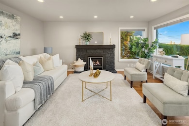 3257 37th Ave SW, Seattle, WA 98126 - photo 3