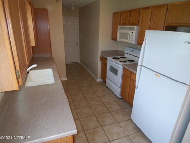 124 Settlers Cir, Jacksonville, NC 28546 - photo 4