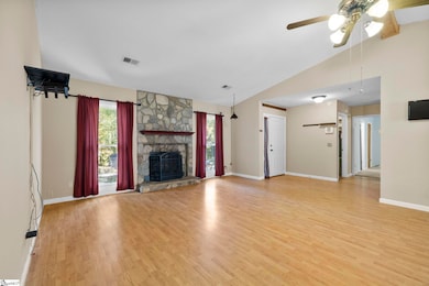 219 Baldwin Cir, Mauldin, SC 29662 - photo 5