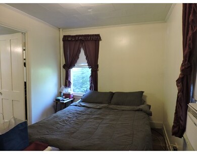 484 Chicopee St, Chicopee, MA 01013 - photo 5