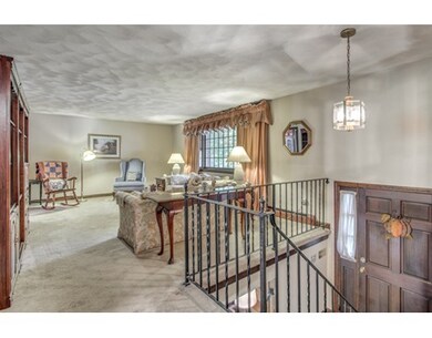 301 Franklin St, Reading, MA 01867 - photo 4