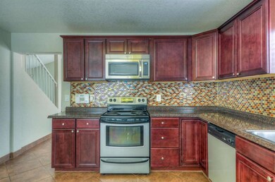 Kitchen (3)