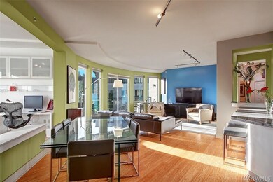 7800 SE 27th St unit 303, Mercer Island, WA 98040 - photo 4