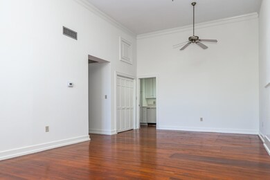 67 Legare Street, 308-03