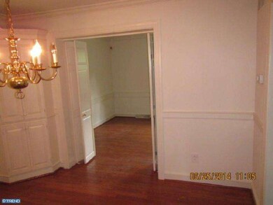 1900 Cardinal Cir, Norristown, PA 19403 - photo 6