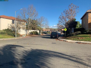 1925 Kern Mountain Way, Antioch, CA 94531 - photo 3